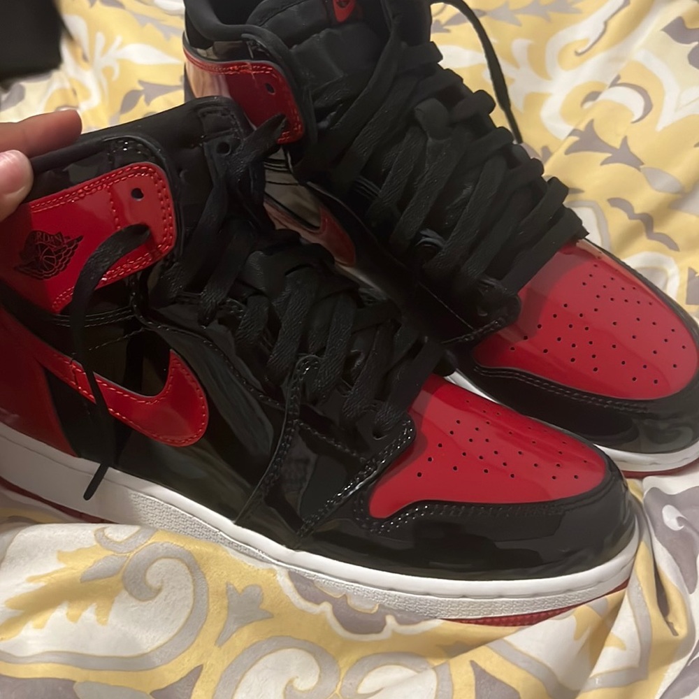 BRAND NEW!!! JORDAN 1 PATENT BRED